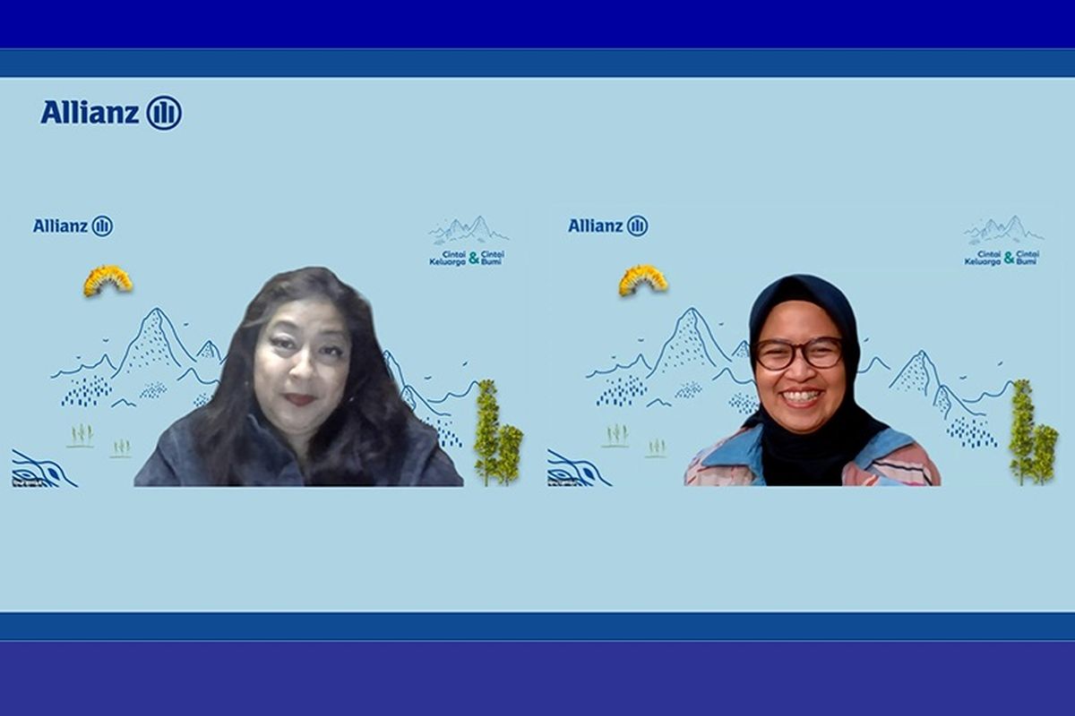 Head of Customer Offer Allianz Life IndonesiaTiwuk Siswadi dan Head of Investment Communication & Fund Development Allianz Life Indonesia Meta Lakhsmi Permata Dewi dalam webinar bertajuk ?How to Reach Your Financial Freedom?. 