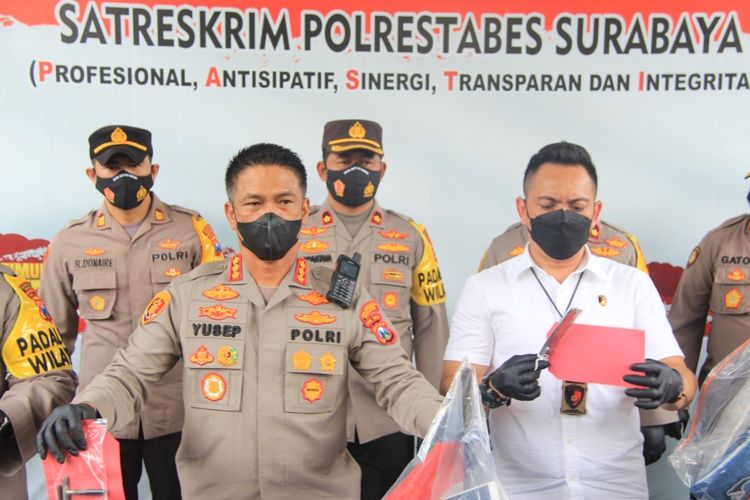 Kapolrestabes Surabaya Kombes Akhmad Yusep Gunawan
