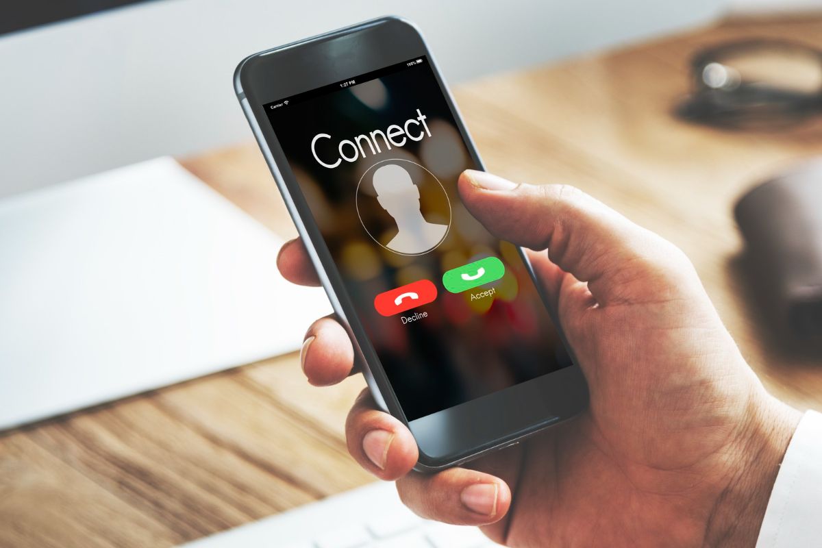 Cara melacak nomor HP yang tidak dikenal. 