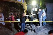Anak Temukan Ayahnya Tak Bernyawa dalam Kabin Ekskavator di Blitar