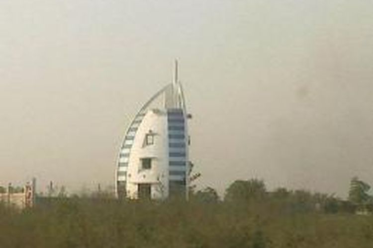 Tampilan Burj Al Arab palsu.
