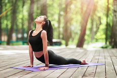 5 Alasan Olahraga Yoga Baik untuk Penderita Panic Attack