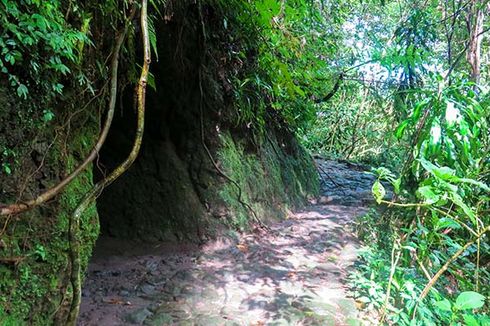 Jelajah Goa Jepang yang Tersembunyi di Lereng Selatan Merapi