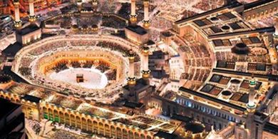 Ribuan Jemaah Padati Masjidil Haram dan Masjid Nabawi pada Malam Pertama 10 Hari Terakhir Ramadhan