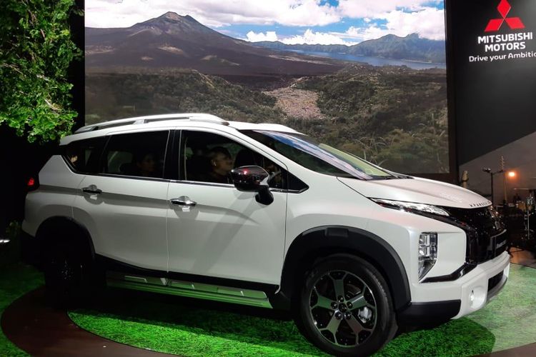 Mitsubishi Xpander Cross resmi meluncur di Indonesia