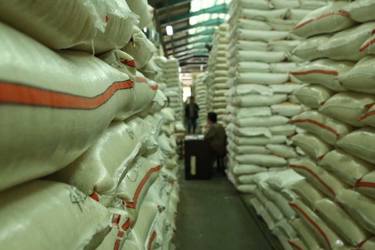Kementerian Pertanian (Kementan) mencatat, produksi beras Indonesia dalam kurun waktu 2015-2019 berhasil menghasilkan stok di Bulog sebanyak 2,5 juta ton.