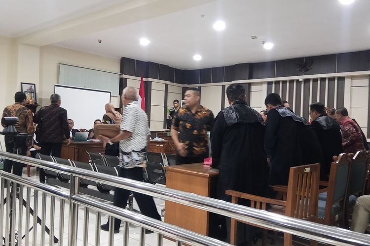 Jadi Saksi di Sidang Sudewo, Kadis PUPR Pati Riyoso Cerita Digedor KPK Saat di Toilet