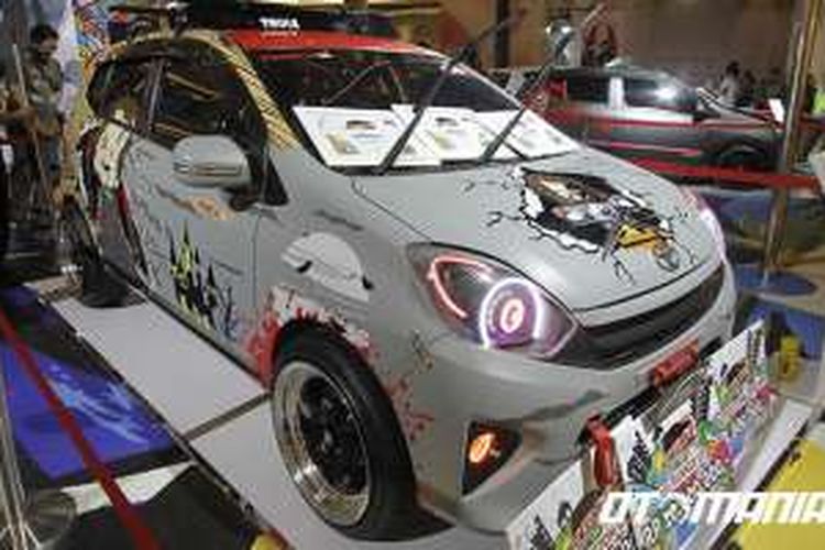440 Koleksi Mobil Agya Modifikasi Stiker Terbaik