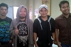 Payung Teduh Tidak Ingin Cuma Dilihat tetapi Tak Bisa Disentuh