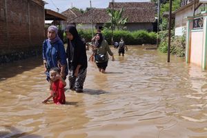 Banjir di Lumajang Rendam 300 Rumah, Warga Butuh Makanan