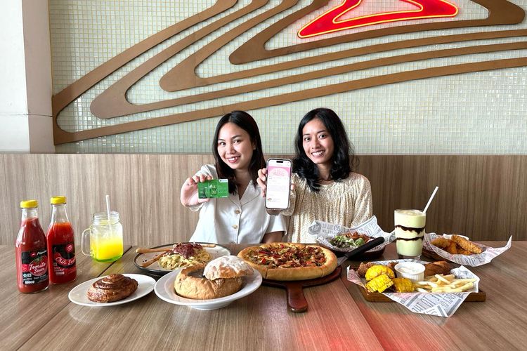 Ilustrasi kerja sama antara Ultra Voucher dan Pizza Hut