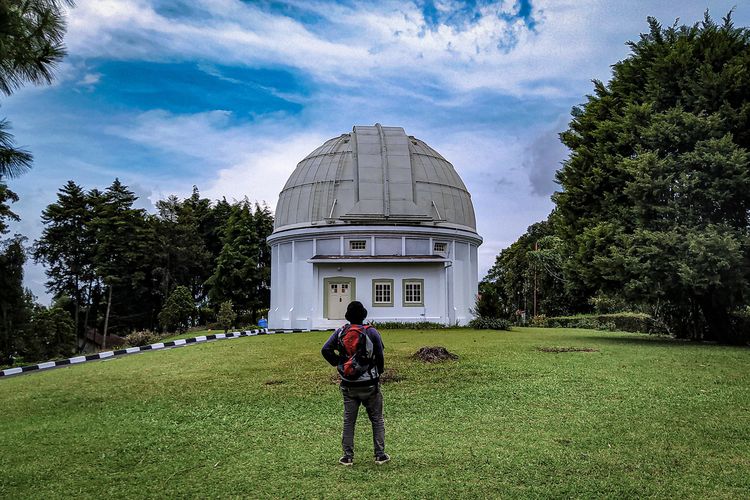 Gedung Observatorium Bosscha tepat berusia 100 tahun pada Januari 2023.