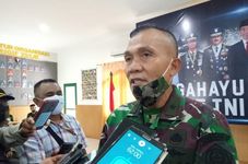  Indonesia Highlights: Indonesian Soldier in Papua Defects to Insurgents | BPOM: Indonesia's Merah Putih Vaccine to Kick Off Production in 2022 | Indonesia Bans Lobster Seed Exports | 