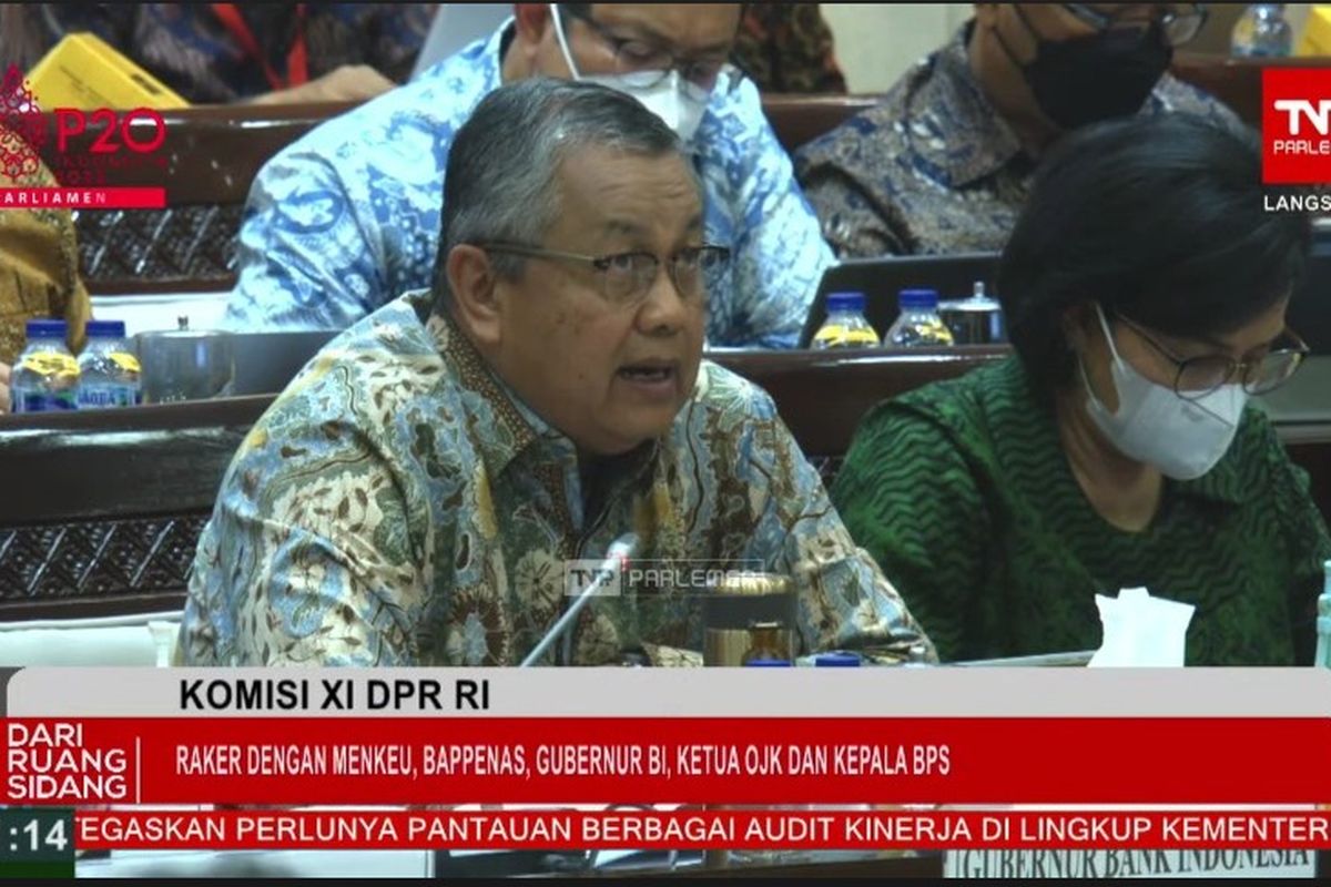 Gubernur Bank Indonesia Perry Warjiyo saat rapat kerja dengan Komisi XI DPR RI, Rabu (31/8/2022).