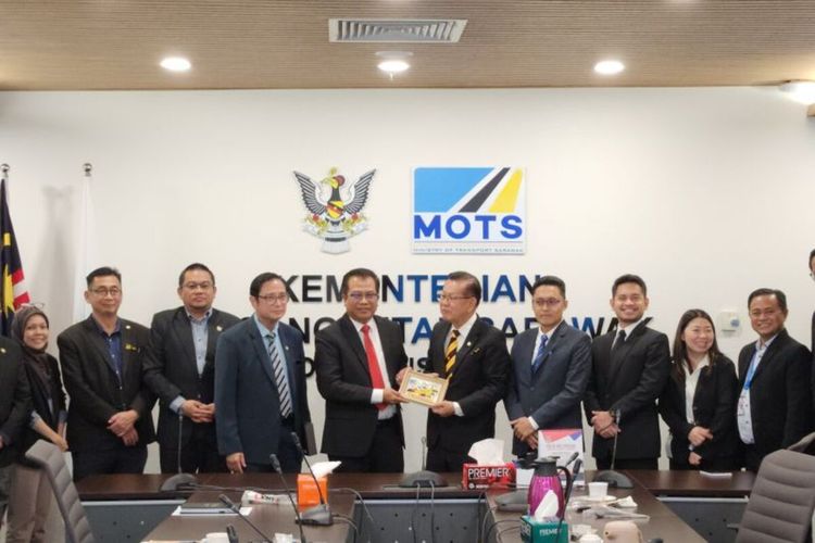Jalur Bus Indonesia-Sarawak Akan Dibuka, Hubungkan Kuching-Putussibau