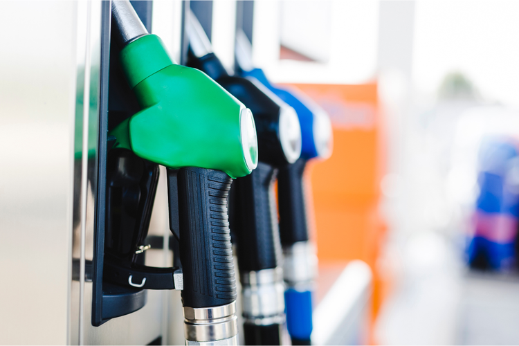 Pakistan Naikkan Harga BBM hingga 55 Persen akibat Perang Iran