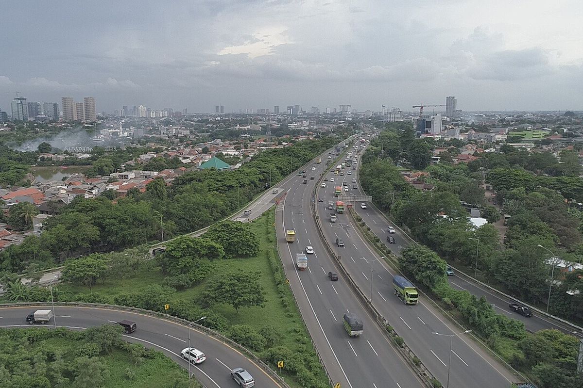 Jalan Tol JORR W2 (Ulujami-Kebon Jeruk).