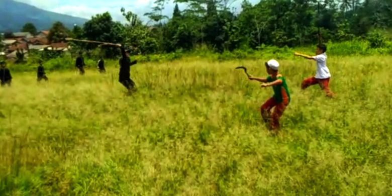 Makalah Tawuran Antar Pelajar Unismuh Kita