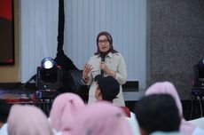 Di Surabaya, Ratusan Siswa Sekolah Rakyat Doakan Korban Bencana Sumatera