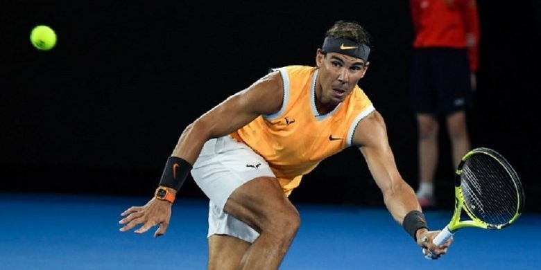 Petenis Spanyol, Rafael Nadal, mengalahkan Frances Tiafoe pada perempat final Australian Open 2019, Selasa (22/1/2019).