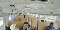 Dari Rancaekek ke Kota Bandung: Saat Commuter Line Mengubah Hidup Wawan, Tak Lagi Jadi 
