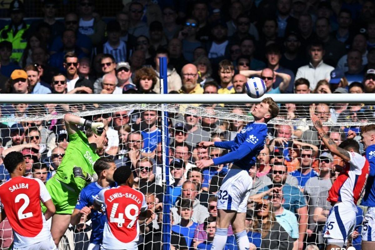 Suasana duel dalam laga pekan ke-31 Liga Inggris 2024-2025 antara Everton vs Arsenal di Stadion Goodison Park, 5 April 2025. (Photo by ANDY BUCHANAN / AFP) 