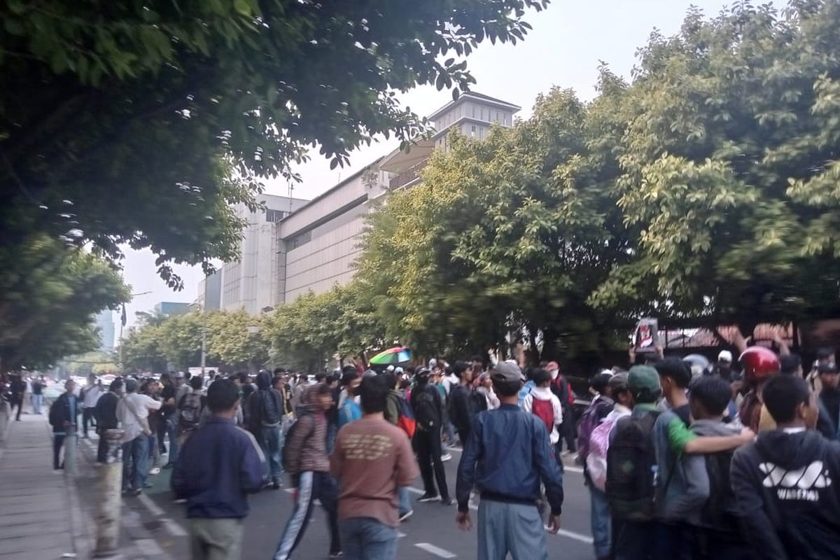 Cegah Anak STM yang Mau Demo di KPU, Polisi: Bukan Tempat Layak Bagi Pelajar