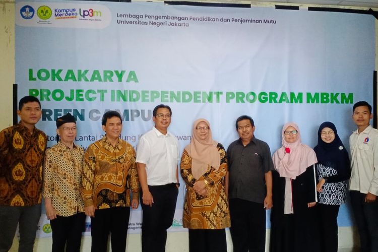 LP3M UNJ melalui Pusat PKL melaksanakan Project Independent Green Campus sebagai bagian dari delapan Program Merdeka Belajar Kampus Merdeka (MBKM)..