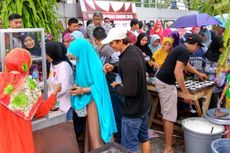 Baru 5 Jam Festival Jajanan Minang Dibuka, Makanan Sudah Ludes Terjual
