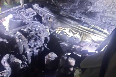Detik-detik Mobil Terbakar di Basemen BIP Bandung, Berawal Tumpahan Bensin di Lantai, Pengunjung Mal Panik
