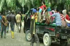Bersenjata Parang dan Bambu Runcing, Ratusan Warga Gagalkan Panen Sawit