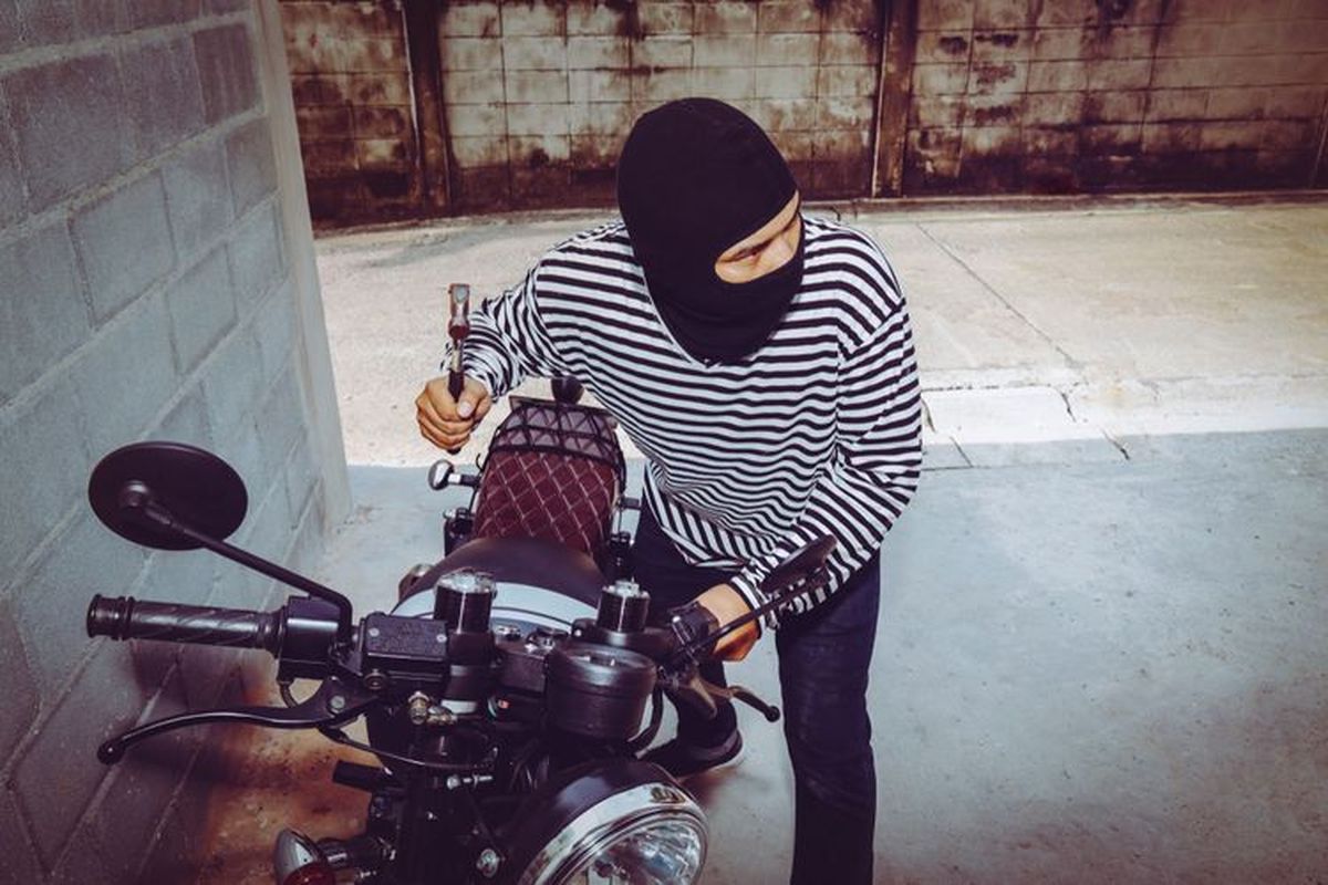 Motor Pria di Jaksel Dicuri OTK, Modusnya Tuduh Korban sebagai Pelaku Tabrak Lari 