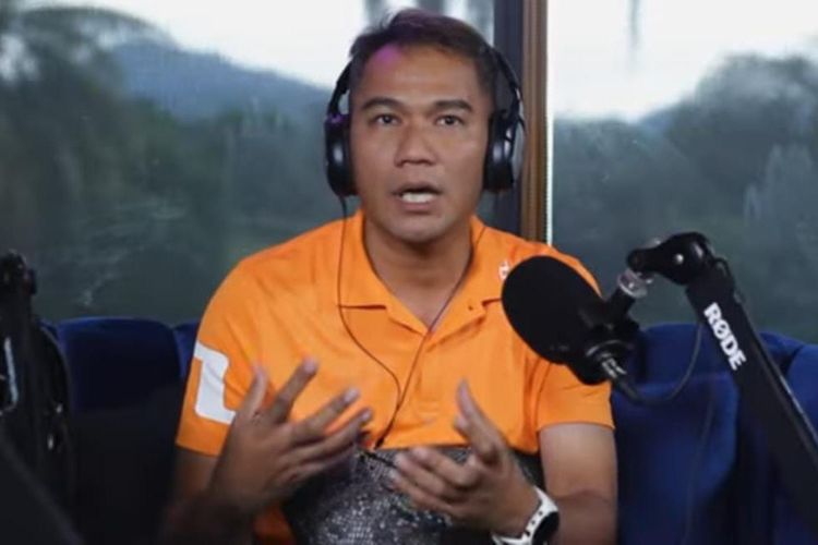 Valdi Roesmahyono, Golf & Sports Center Manager PT Krakatau Sarana Properti (KSP) menyebut olahraga golf pada podcast bertajuk Podcast Sofa Panas oleh KSP, pada Senin (4/7/2022).