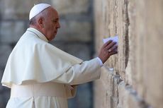 Paus Fransiskus: Bukan Dogma, Aturan Hidup Selibat Bisa Diubah