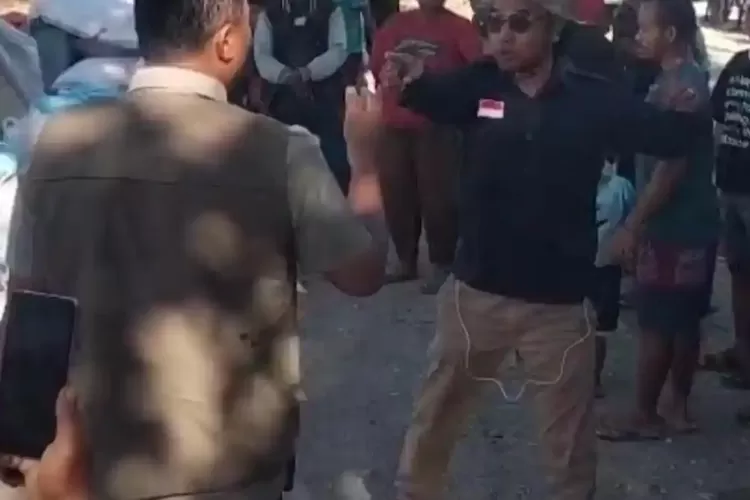 “Saya Stres, Sudah Tidak Kuat Lagi”, Camat Lamba Leda Utara Soroti Bantuan Gempa Flores