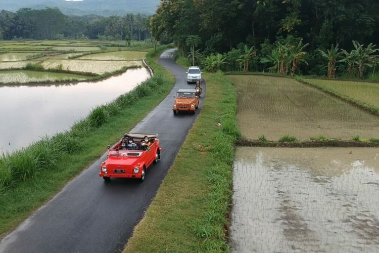 Naik Mobil VW dari Kawasan Wulenpari, Patuk, Gunungkidul