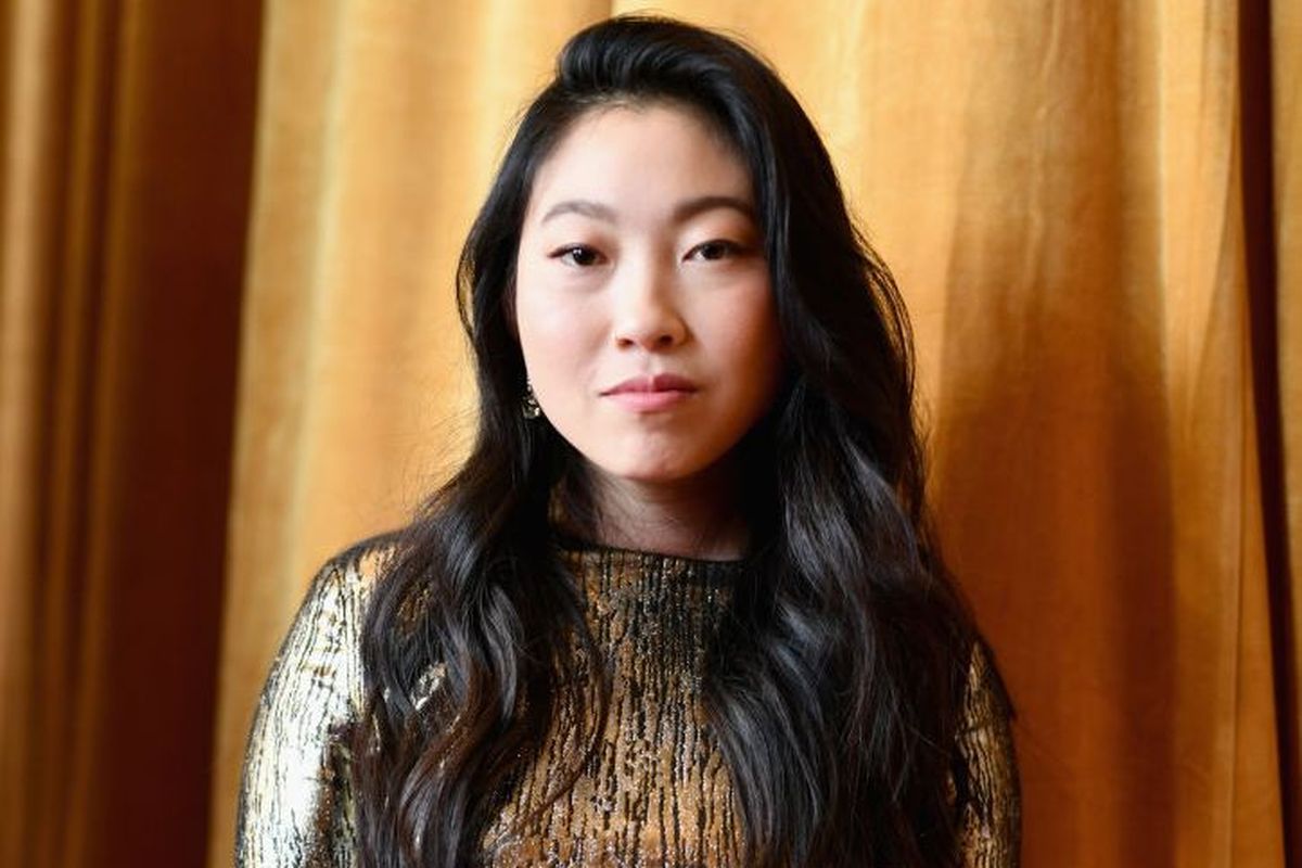 Aktris dan rapper Awkwafina.