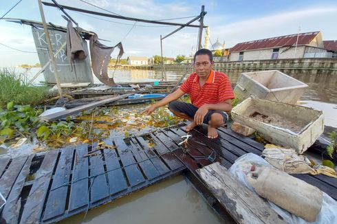 Cerita Nelayan di Sungai Mahakam Terdampak Tumpahan Minyak, Bangun Pagi Lihat Ikan Mati