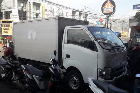 Viral Mobil Boks Berstiker KPU Diduga Berisi C1 Digerebek, Ini Faktanya...