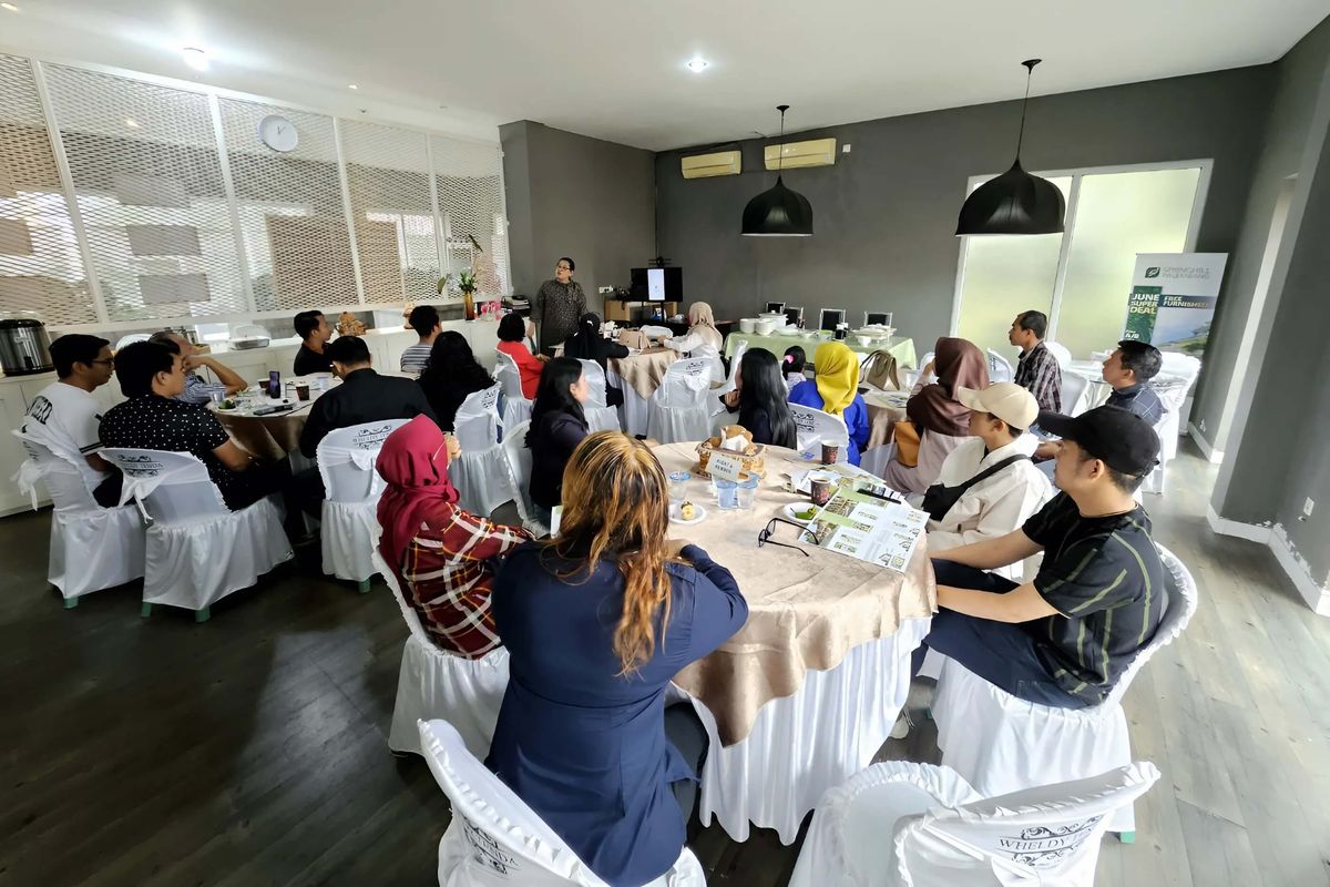 Gelar Customer Gathering, Botanica Springhill Residences Perkenalkan Rumah Contoh
