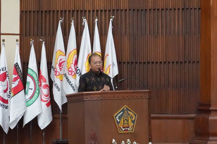 Koster Targetkan Bali Masuk 5 Besar PON 2028