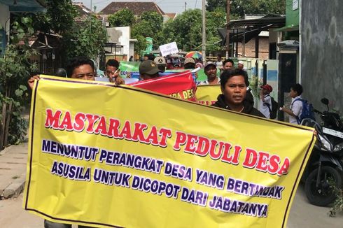 Perangkat Desa di Rembang Diduga Berbuat Asusila dengan Suami Orang, Warga Demo Tuntut Jabatannya Dicopot