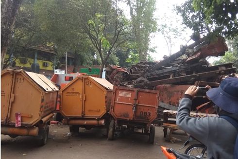 Dinas LH DKI Tindak 2 Truk Pembuang Sampah ke TPS Ilegal di Cilincing