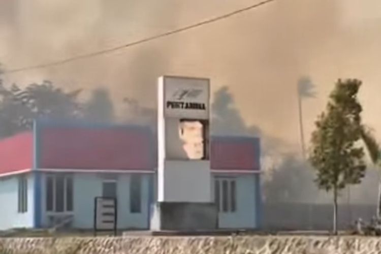 Karhutla di Morotai Dekati SPBU dan Puskesmas, Listrik Padam