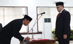Pelantikan Pejabat Pemkab Kediri, Mas Dhito Tekankan Pentingnya Loyalitas dan Kejujuran