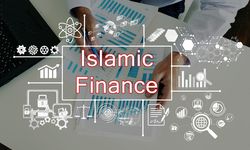 OJK: Literasi Keuangan Syariah Tembus 39 Persen, tapi Inklusi 12 Persen  