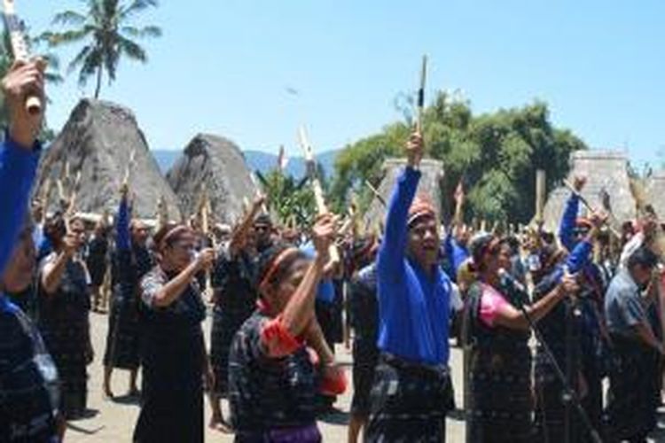 Musik suling di Kabupaten Ngada, Nusa Tenggara Timur.