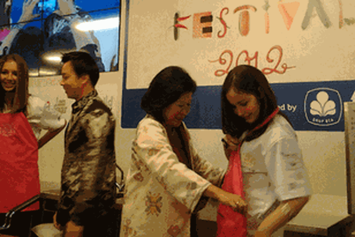 Jakarta Culinary Festival 2012 berlangsung 4-31 Oktober di Grand Indonesia East Mall Level 5.  Jakarta Culinary Festival 2012 menghadirkan aneka kuliner kelas dunia.