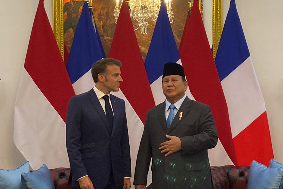 Prabowo ke Presiden Macron: Selamat Datang di Indonesia