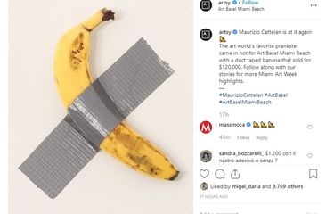 Sebuah pisang dilakban yang menjadi karya seni dipamerkan di Paris terjual senilai 120.000 dollar AS atau sekitar Rp 1,682 miliar.